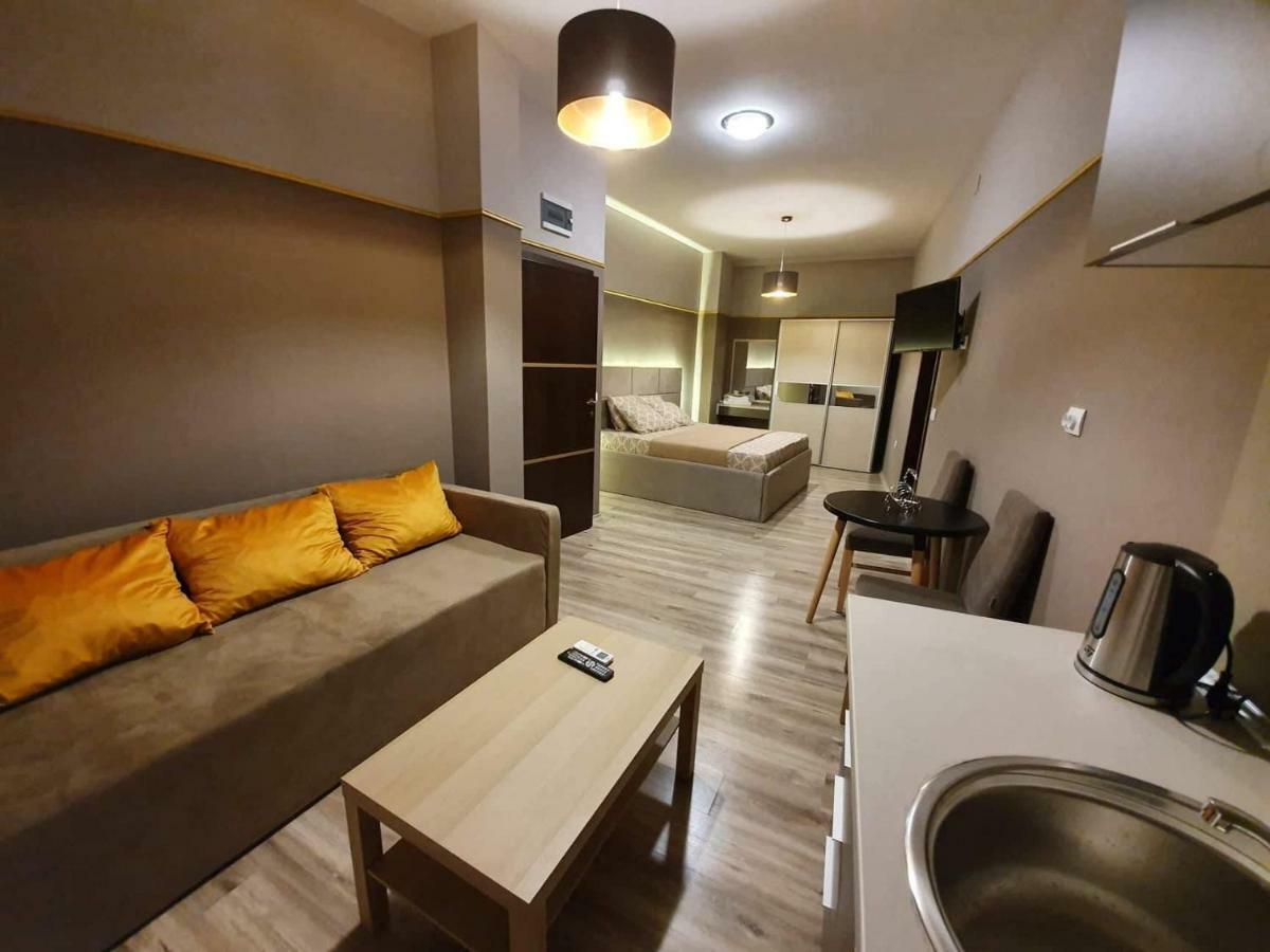 Apartments Tanes Охрид Екстер'єр фото